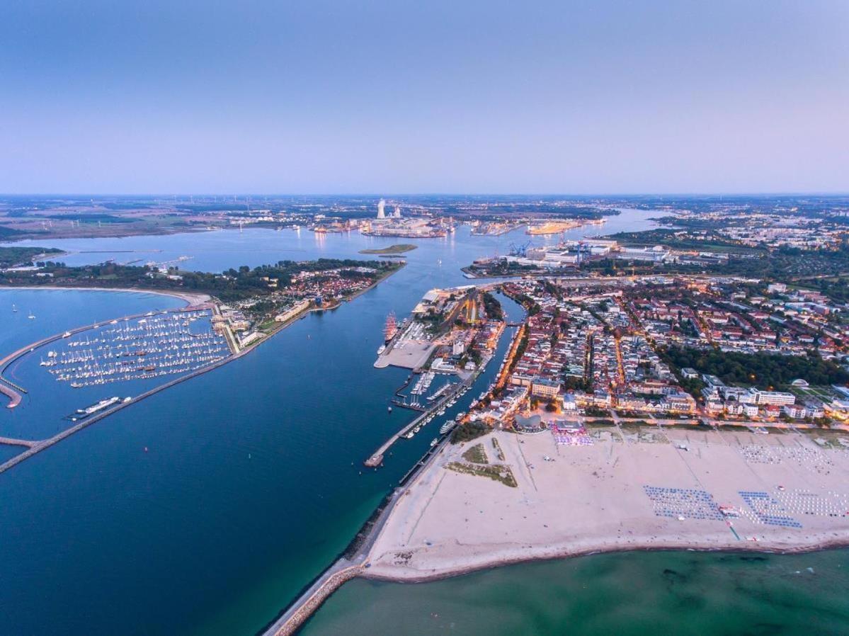 Haus Drei Schwestern, Bernstein Rostock Kültér fotó